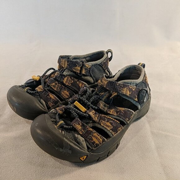 Keen Shoes Boys Kids Youth US 10 Hiking Sandals Waterproof 1006053 CD 1211 - Picture 1 of 14